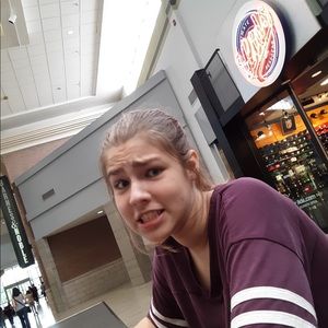 Meet your Posher, Mamarietta